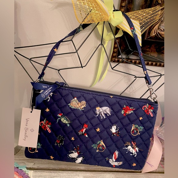 Vera Bradley Handbags - Vera Bradley RFID Convertible Wristlet ✨ Snow Globe Motifs